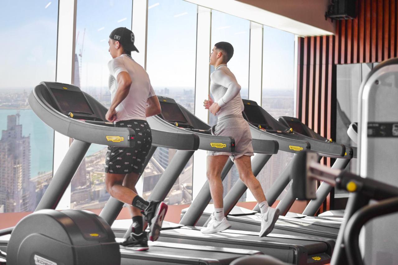 The Bentley Luxury Hotel & Suites Doha Luaran gambar Technogym Treadmills